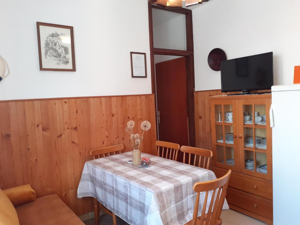 Apartment Simunec Малинська Екстер'єр фото