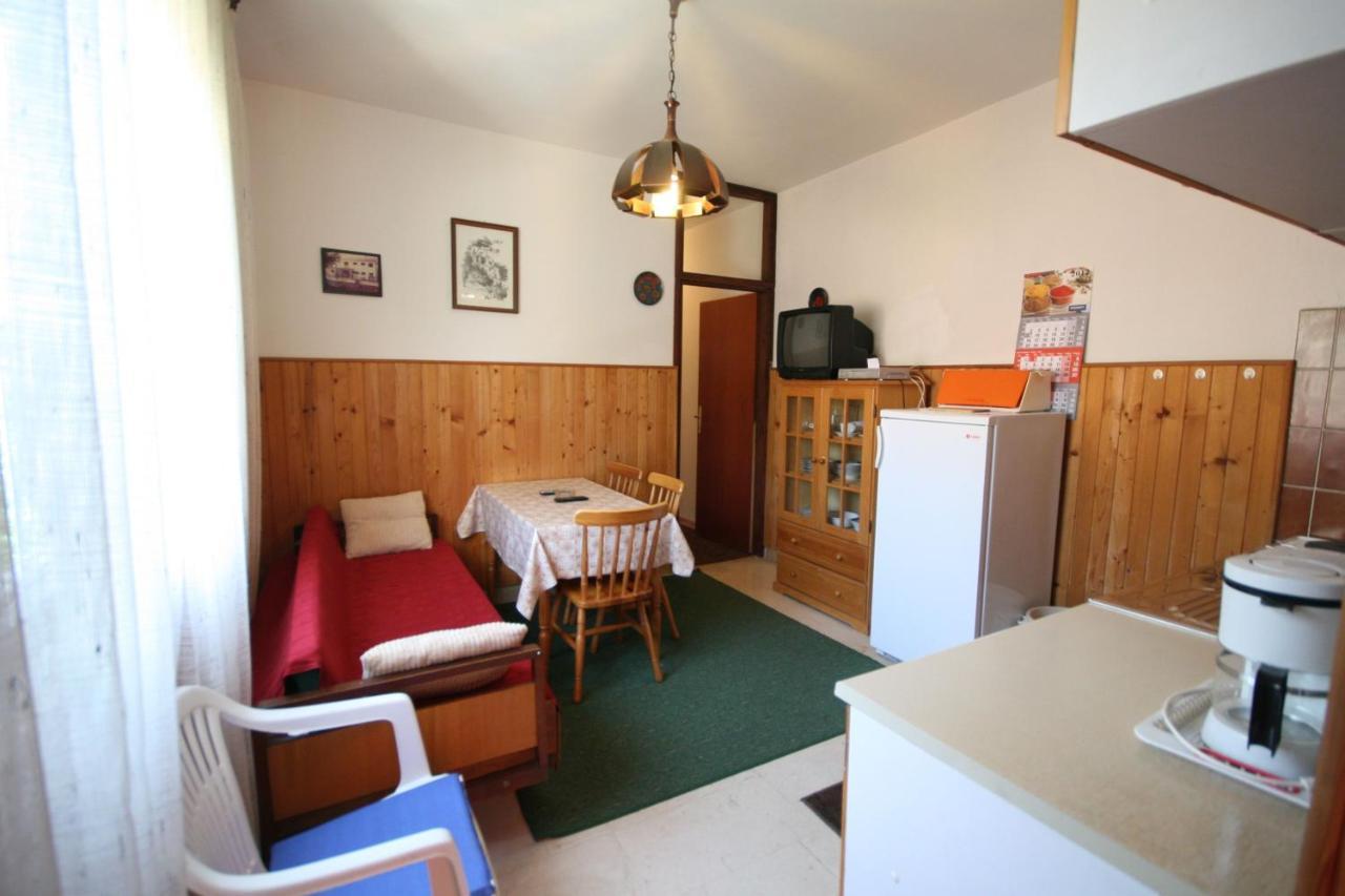 Apartment Simunec Малинська Екстер'єр фото